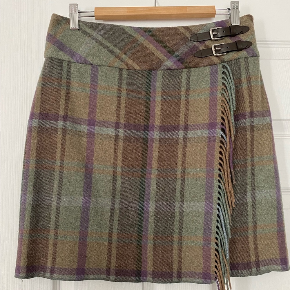 Ralph Lauren skirt. Like new!